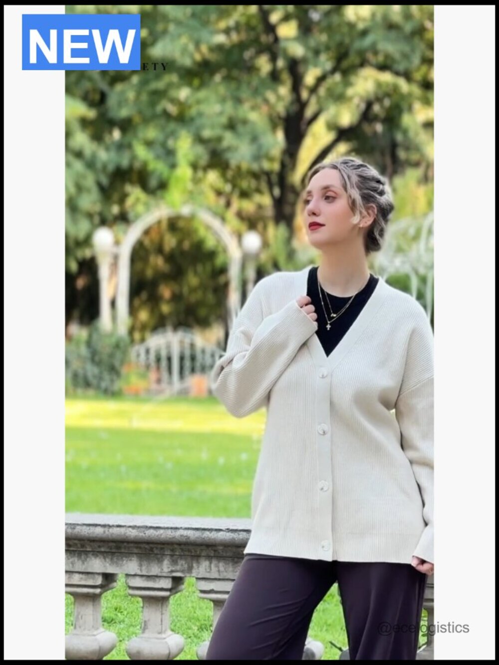 Oversized V-Neck Cardigan Sweater with Buttons Long Sleeve Knit - Picture 7 of 7